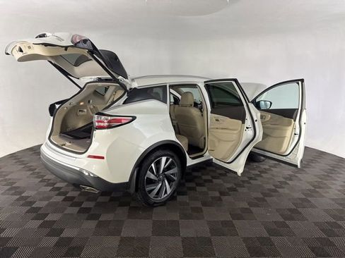 Used 2018 Nissan Murano Platinum AWD/4WD image 16