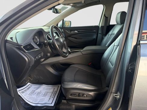 Used 2019 Buick Enclave Premium AWD/4WD image 10
