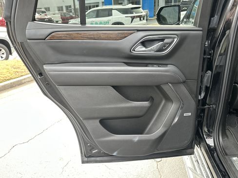 Used 2024 Chevrolet Tahoe Premier image 25