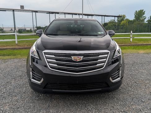 Used 2018 Cadillac XT5 AWD image 2