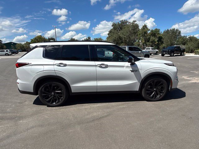Used 2025 Mitsubishi Outlander SEL Black Edition AWD/4WD image 6