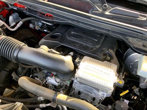 Used 2024 RAM 1500 Laramie image 34