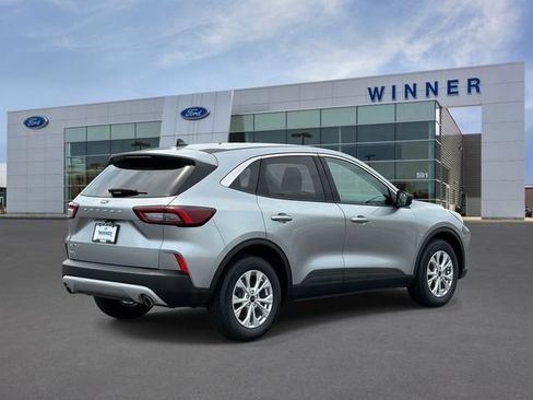 Used 2024 Ford Escape Active FWD image 4