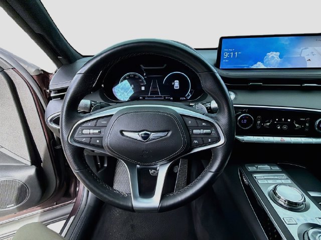 Certified 2023 Genesis GV70 3.5T Sport w/ Sport Prestige Package AWD/4WD image 11