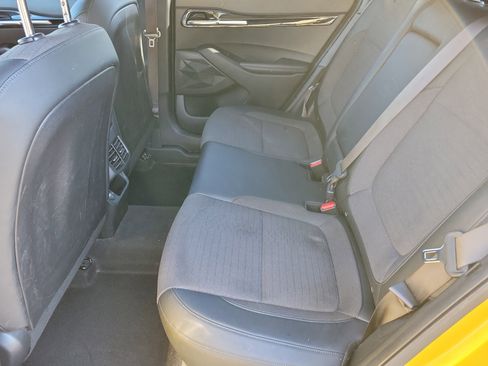 Used 2023 Kia Seltos S image 6