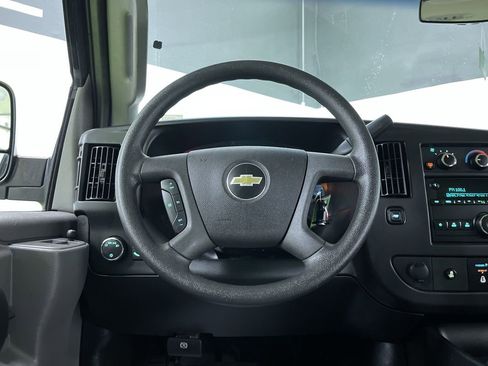 Used 2017 Chevrolet Express 2500 LS image 19