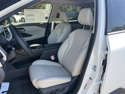 New 2026 Nissan Rogue Dark Armor AWD/4WD image 15