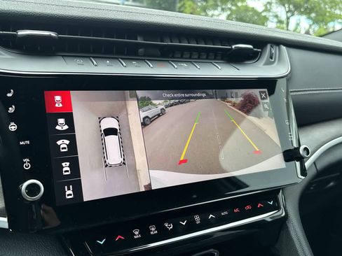 New 2026 Jeep Grand Cherokee L Limited AWD/4WD image 21