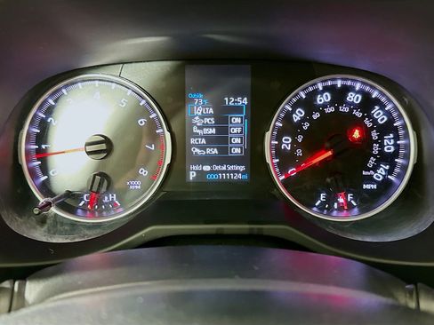 Used 2021 Toyota RAV4 XLE AWD/4WD image 19