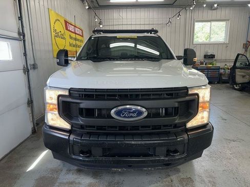 Used 2022 Ford F250 XL w/ Power Equipment Group RWD image 9