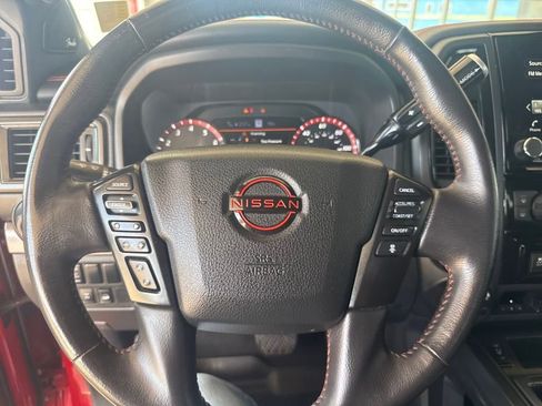 Used 2023 Nissan Titan PRO-4X w/ Pro-4x Convenience Package image 16