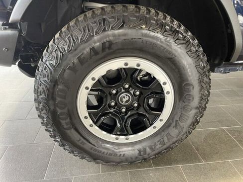 Used 2021 Ford Bronco Big Bend w/ Sasquatch Package image 37