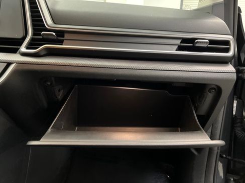 Used 2024 Kia Sportage LX image 26