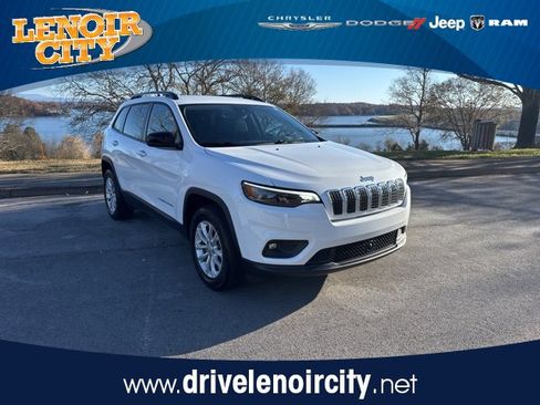 Used 2022 Jeep Cherokee Latitude Lux image 1