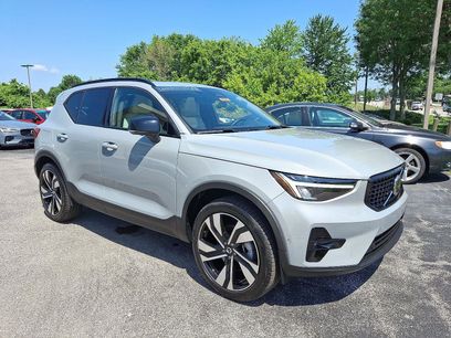 Certified 2024 Volvo XC40 B5 Plus w/ Protection Package Premier