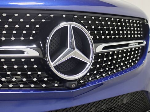 Used 2018 Mercedes-Benz GLC 43 AMG 4MATIC w/ Multimedia Package image 8