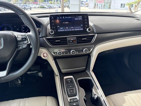 Used 2021 Honda Accord EX-L image 29