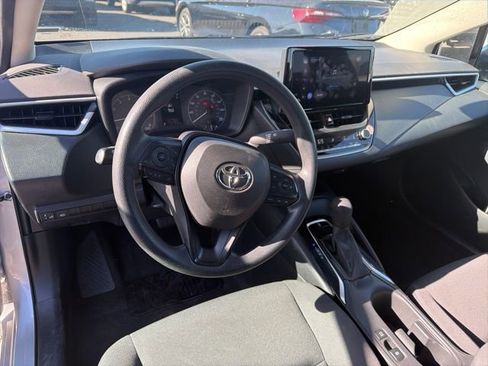 Used 2023 Toyota Corolla LE image 23