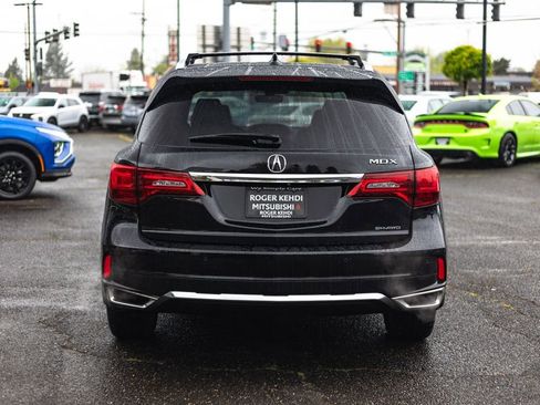 Used 2017 Acura MDX SH-AWD w/ Advance Package image 10