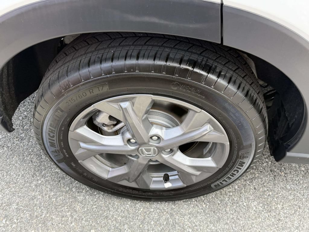 Used 2026 Honda HR-V LX image 11