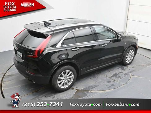 Used 2023 Cadillac XT4 Luxury w/ Cold Weather Package image 25