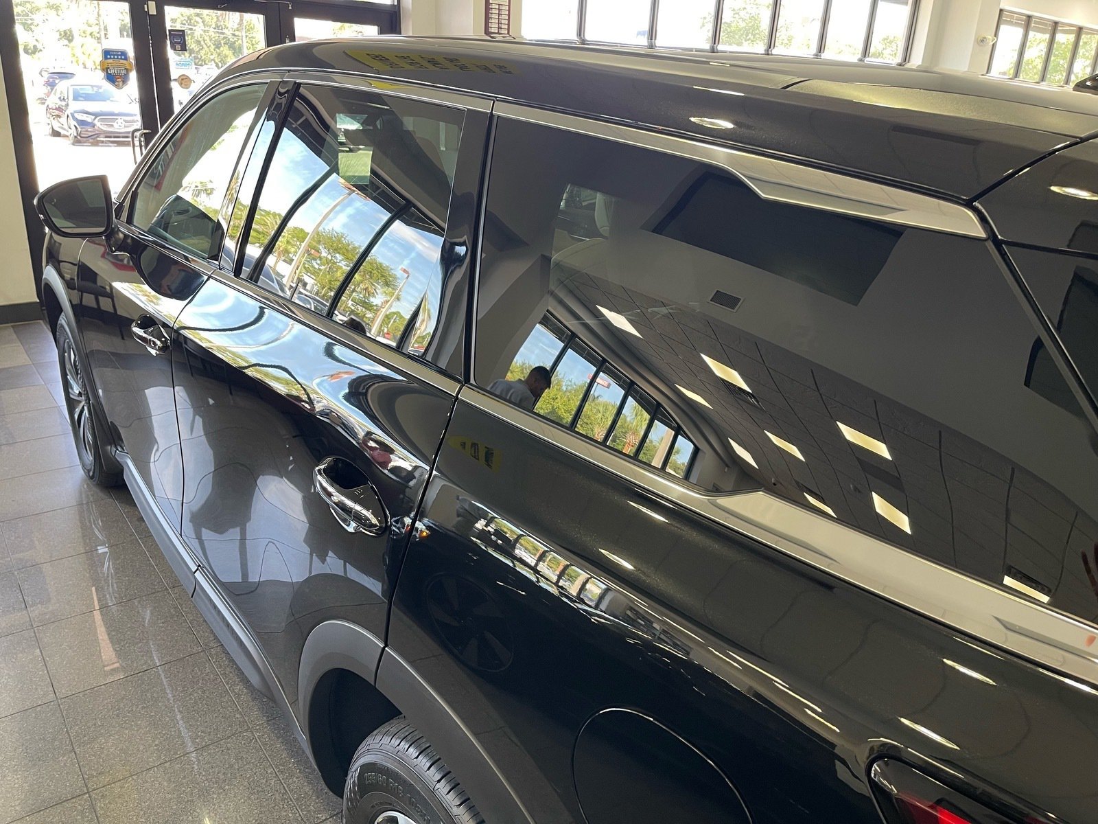 Used 2025 INFINITI QX60 Pure FWD image 14