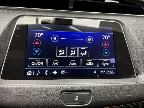 Used 2019 Cadillac XT4 Sport AWD/4WD image 19