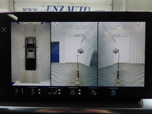 Used 2025 Chevrolet Silverado 2500 LTZ w/ Trail Boss Package image 18