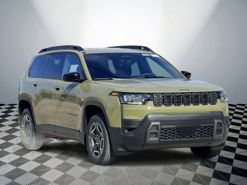 New 2026 Jeep Cherokee Laredo image 4