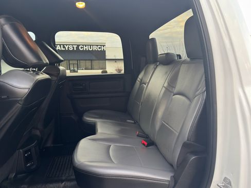 Used 2022 RAM 2500 Tradesman w/ Chrome Appearance Group image 48