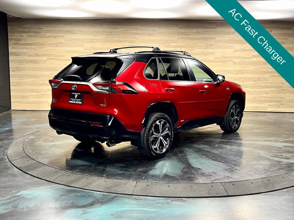 Used 2022 Toyota RAV4 XSE w/ Premium Package AWD/4WD image 17