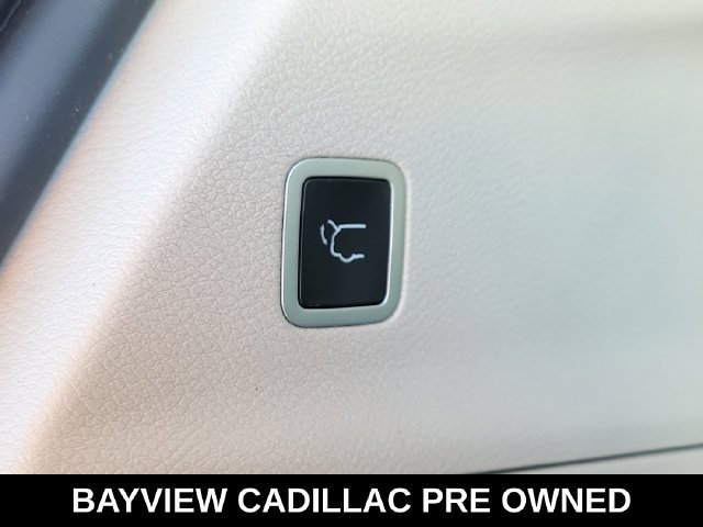 Used 2023 Chrysler Pacifica Limited FWD image 15