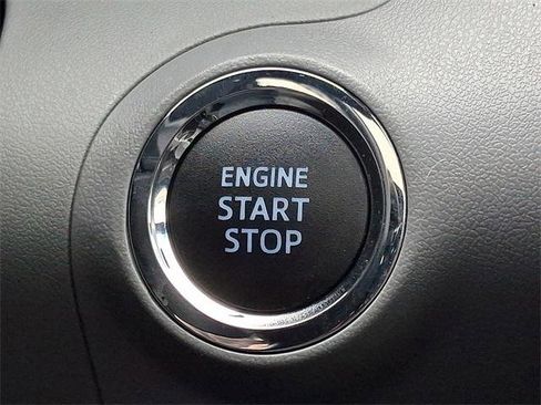 Certified 2020 Toyota Avalon XSE image 24