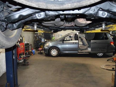 Used 2010 Toyota Sequoia Limited image 75