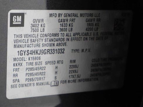 Used 2016 Cadillac Escalade ESV Luxury AWD/4WD image 42