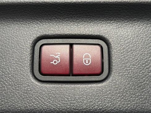 Used 2023 Mercedes-Benz S 500 4MATIC image 14