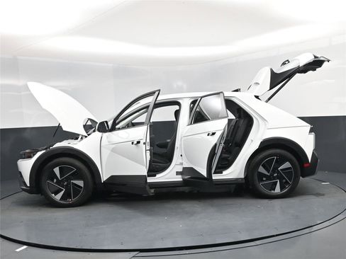 New 2026 Hyundai Ioniq 5 SEL image 20