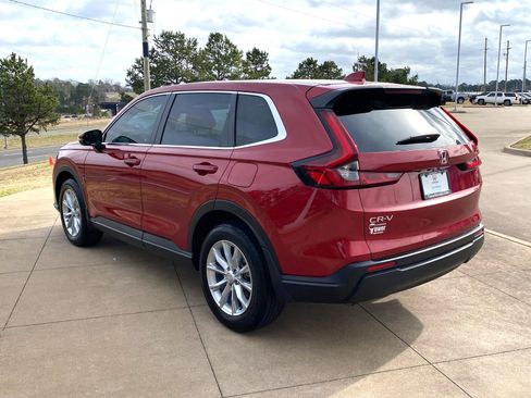 Used 2024 Honda CR-V EX image 4