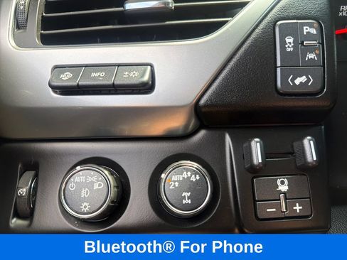 Used 2019 Chevrolet Tahoe Premier AWD/4WD image 24