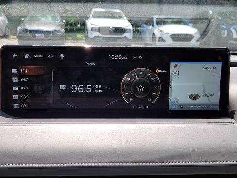 Used 2021 Genesis G80 2.5T AWD/4WD image 11