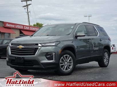 Used 2022 Chevrolet Traverse LT
