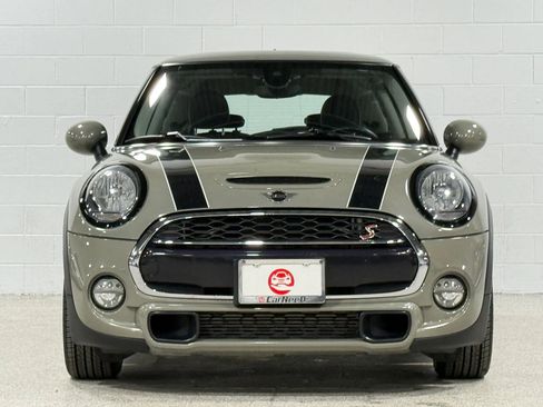 Used 2019 MINI Cooper S w/ Signature Upholstery Package image 3