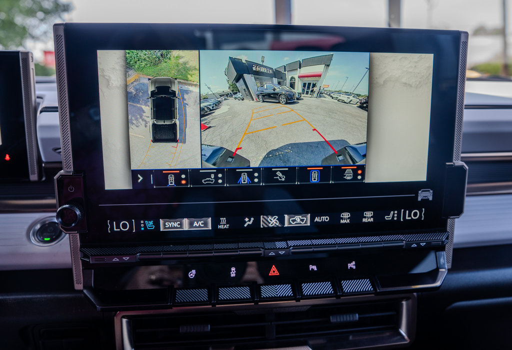Used 2025 GMC Hummer EV 2X AWD/4WD image 11