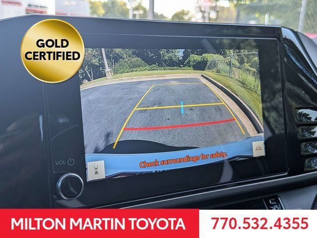 Certified 2026 Toyota Camry Hybrid FWD image 19