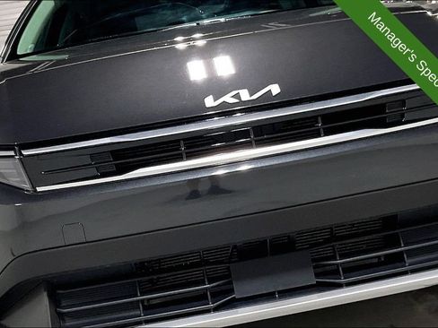 Used 2025 Kia K4 EX FWD image 34