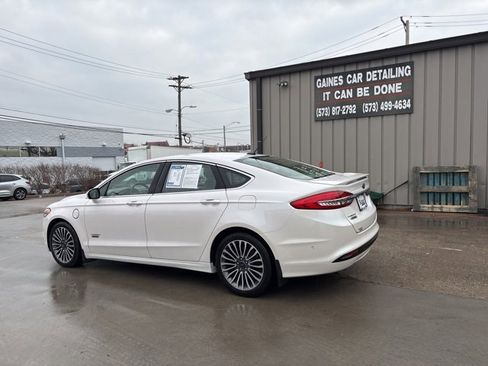 Used 2017 Ford Fusion Energi Platinum image 5