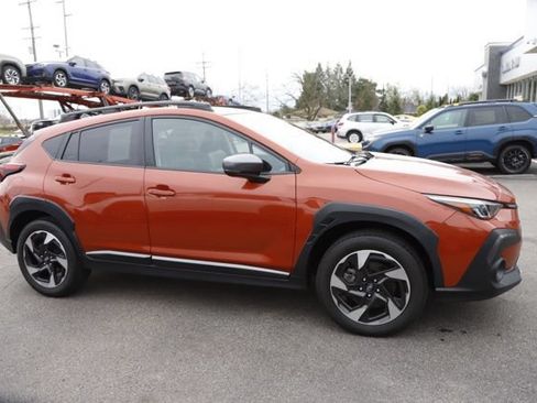 Used 2024 Subaru Crosstrek 2.5i Limited AWD/4WD image 2