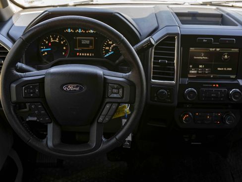 Used 2015 Ford F150 XLT w/ Equipment Group 302A Luxury image 20