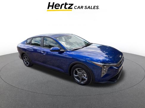 Used 2025 Kia K4 LXS FWD image 1