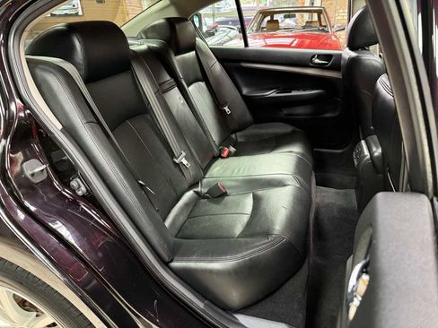 Used 2012 INFINITI G37 x Sedan w/ Premium Pkg AWD/4WD image 27